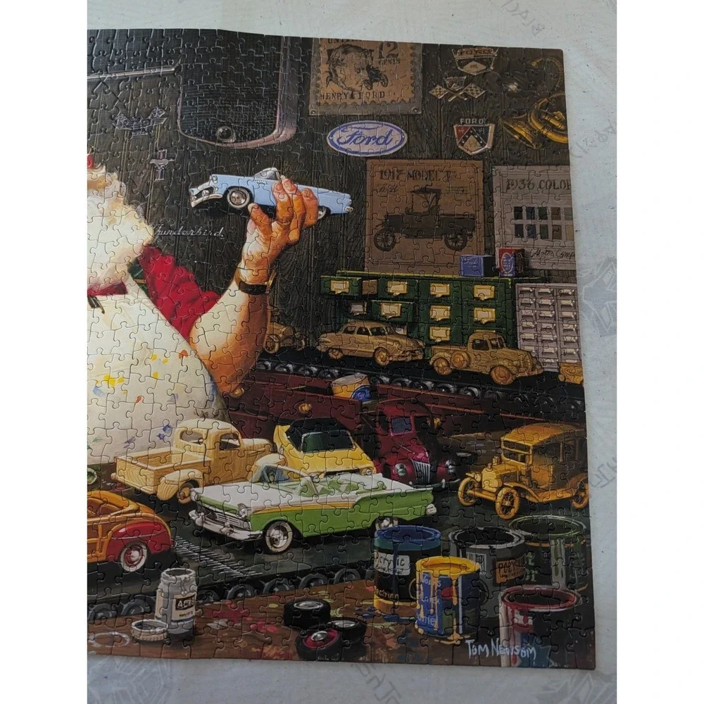 Cobble Hill Santa Painting Cars Jigsaw Puzzle 1000 Pcs Complete Tom Newsom